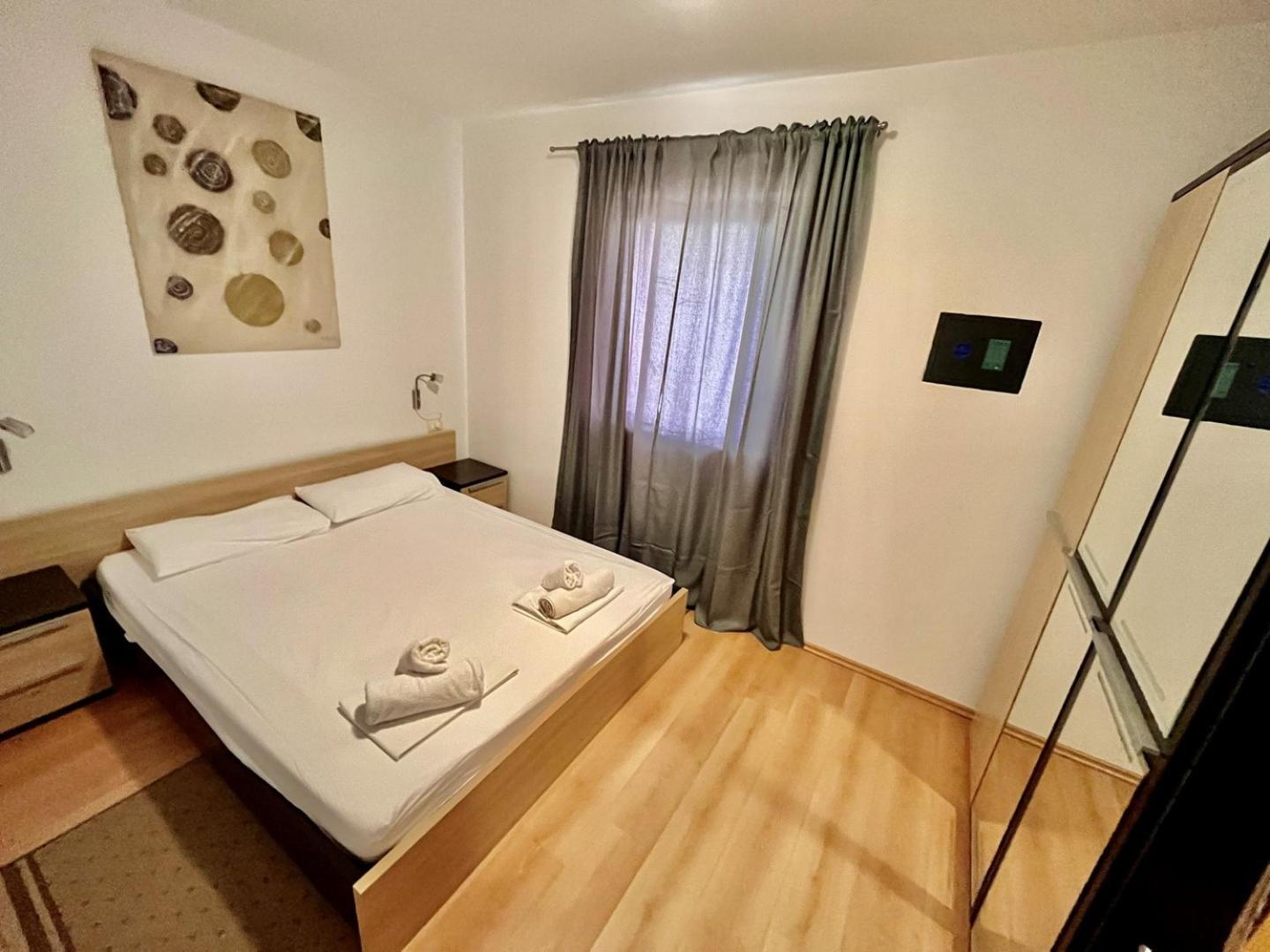 Fineda Grande Apartments Porec Exterior photo